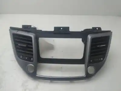 Автозапчастина б/у аераційна решіта для hyundai tucson (tl, tle) 1.7 crdi посилання на oem iam 84740d7200  