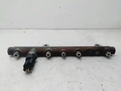 Автозапчастина б/у рампа инжектора для renault kangoo (f/kc0) authentique 4x4 посилання на oem iam 8200347174  