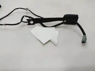 Peça sobressalente para automóvel em segunda mão chicote / encaixe cinto segurança dianteiro direito por toyota auris active referências oem iam 7323002380b0