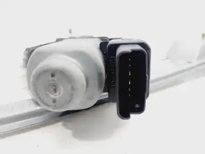 Pezzo di ricambio per auto di seconda mano alzacristalli posteriore destro per renault scenic ii authentique 120 cv / 88 kw riferimenti oem iam 8200130628  