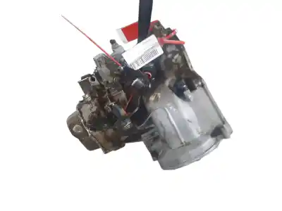 Second-hand car spare part gearbox for opel corsa b (s93) 1.7 d (f08, f68, m68) oem iam references r90400197  5 velocidades