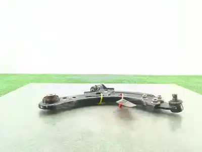 Peça sobressalente para automóvel em segunda mão braço de suspensão inferior dianteiro direito por mg zs luxury 106 cv / 78 kw referências oem iam 11048895