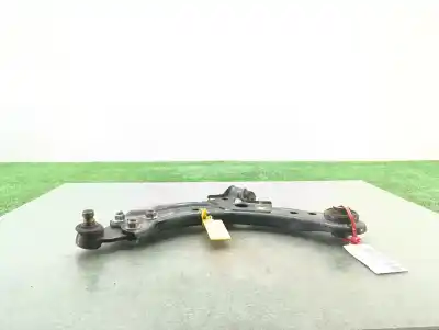 Peça sobressalente para automóvel em segunda mão braço de suspensão inferior esquerdo dianteiro por mg zs luxury 106 cv / 78 kw referências oem iam 11048892