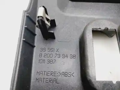 Автозапчастина б/у центральна консоль для dacia sandero stepway посилання на oem iam 8200739438  