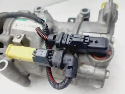 Pezzo di ricambio per auto di seconda mano motorino di avviamento per ford s-max (ca1) titanium (03.2010->) 140 cv / 103 kw riferimenti oem iam 3m5t11000  