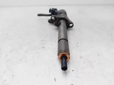 Автозапчасти б/у инжектор за ford focus berlina (cap) ambiente (d) ссылки oem iam 0445110239