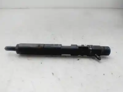Pièce détachée automobile d'occasion Injecteur pour RENAULT MEGANE II BERLINA 5P Confort Dynamique Références OEM IAM 8200676774  