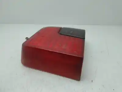 Tweedehands auto-onderdeel Rechter Achterlamp voor PEUGEOT 205 BERLINA 1.8 Diesel CAT OEM IAM-referenties 635182  