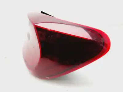 Автозапчастина б/у правий ліхтар для kia ceed business посилання на oem iam 92402j7050