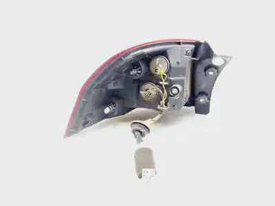 Peça sobressalente para automóvel em segunda mão farolim traseiro direito por kia rio tech 75 cv / 55 kw referências oem iam 924021w200  