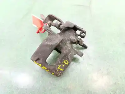 Peça sobressalente para automóvel em segunda mão pinça de travão traseira direita por toyota auris active referências oem iam 4783002101