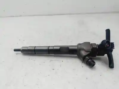 Second-hand car spare part injector for seat leon (5f1) 1.6 tdi oem iam references 04l130277g  