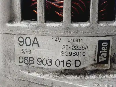 Peça sobressalente para automóvel em segunda mão alternador por audi a4 berlina (b5) 1.8 referências oem iam 06b903016d  