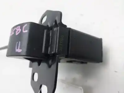 Peça sobressalente para automóvel em segunda mão fechadura do mala por renault kangoo profesional referências oem iam 8200497823  