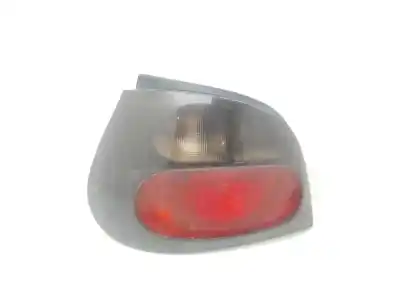 Gebrauchtes Autoersatzteil Rückleuchte Außen Links zum RENAULT MEGANE I BERLINA HATCHBACK (BA0) 1.9 Diesel OEM-IAM-Referenzen 7700828137  