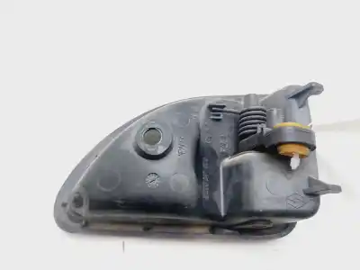 Автозапчасти б/у левая передняя внутренняя ручка за renault kangoo (f/kc0) authentique 4x4 ссылки oem iam 8200247802  