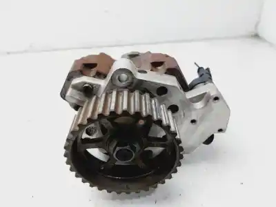 Second-hand car spare part INJECTION PUMP for RENAULT MEGANE II COUPE Confort Authentique 120 CV / 88 KW OEM IAM references 8200108225  
