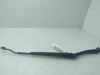 Second-hand car spare part left front windshield wiper arm for toyota rav 4 (a3) executive oem iam references 8522142130  