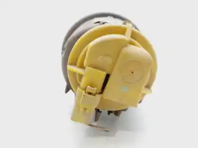 Pezzo di ricambio per auto di seconda mano FENDINEBBIA SINISTRA per CITROEN XSARA BREAK  Riferimenti OEM IAM 9648947780  