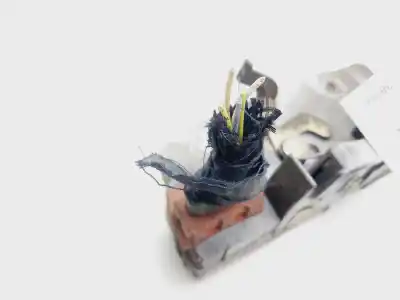 Pezzo di ricambio per auto di seconda mano serratura porta posteriore sinistra per peugeot 307 break/sw (s2) sw 109 cv / 80 kw riferimenti oem iam 9137e4  