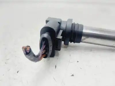 Автозапчастина б/у котушка запалювання для SKODA FABIA FAMILIAR (6Y5) Young Line 80 CV / 59 KW Посилання на OEM IAM 0986221023  