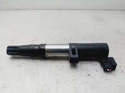 Peça sobressalente para automóvel em segunda mão bobina de ignição por renault clio iii imusic confort dynamique referências oem iam 8200765882  