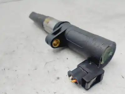 Peça sobressalente para automóvel em segunda mão bobina de ignição por renault clio iii imusic confort dynamique referências oem iam 8200765882  