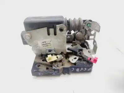 Second-hand car spare part left front door lock for dacia logan mcv laureate oem iam references 8200928452  