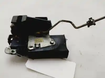 Second-hand car spare part left front door lock for dacia sandero ambiance oem iam references 8200735225