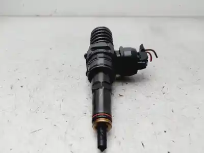 Second-hand car spare part injector for volkswagen passat b5.5 (3b3) 1.9 tdi oem iam references 038130073ag  