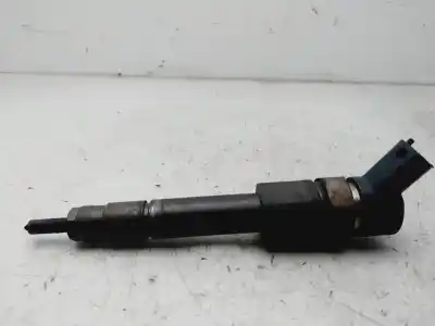 Second-hand car spare part INJECTOR for RENAULT MEGANE II COUPE Confort Authentique 120 CV / 88 KW OEM IAM references 8200100272  