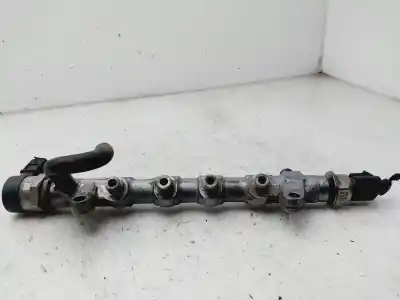 Pezzo di ricambio per auto di seconda mano rampa iniettori per audi a4 b8 (8k2) 2.0 tdi riferimenti oem iam 03l130089q  