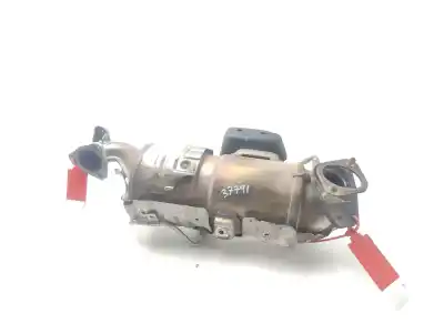Pezzo di ricambio per auto di seconda mano Catalizzatore per SSANGYONG TIVOLI Premium 4x2 Riferimenti OEM IAM 2421135220  