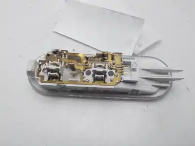 Peça sobressalente para automóvel em segunda mão luz interior por renault kangoo profesional referências oem iam 8200439423  