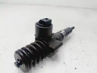 Pièce détachée automobile d'occasion injecteur pour dodge journey sxt références oem iam 03g130073g