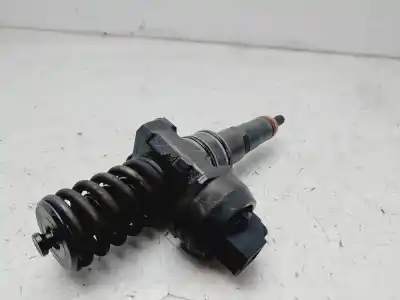 Peça sobressalente para automóvel em segunda mão injetor por seat leon (1p1) reference referências oem iam 038130073ag  
