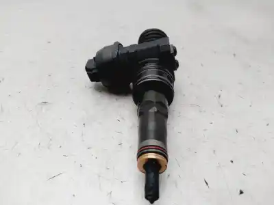 Peça sobressalente para automóvel em segunda mão injetor por seat leon (1p1) reference referências oem iam 038130073ag  