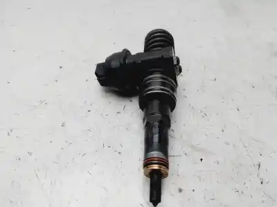Second-hand car spare part injector for audi a4 b7 avant (8ed) 2.0 tdi oem iam references 038130073bj  