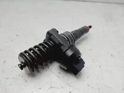 Second-hand car spare part injector for audi a4 b7 avant (8ed) 2.0 tdi oem iam references 038130073bj  