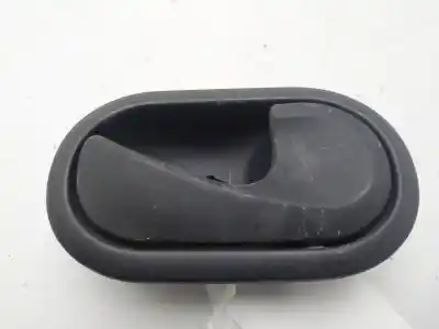 Peça sobressalente para automóvel em segunda mão puxador interior dianteiro direito por renault kangoo profesional referências oem iam 8200310580