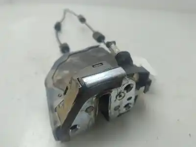 Автозапчастина б/у замок заднього правого дверя для toyota rav 4 (a3) executive посилання на oem iam 6905042021