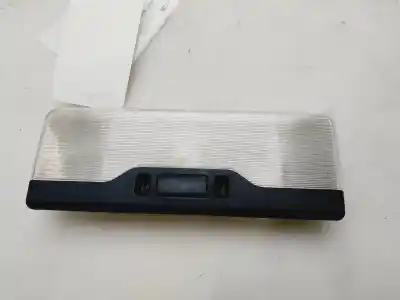 Peça sobressalente para automóvel em segunda mão luz interior por bmw serie 3 berlina (e46) 320d referências oem iam 63318364928