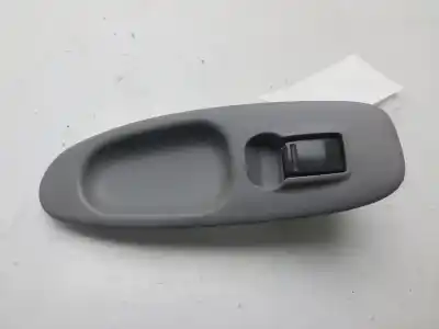 Автозапчасти б/у ВЫКЛЮЧАТЕЛЬ ПЕРЕДНЕГО ПРАВОГО ОКНА за NISSAN ALMERA TINO (V10M) (05.2000->) 2.2 Acenta [2.2 Ltr. - 82 kW dCi Diesel CAT] ссылки OEM IAM 80960BU000  