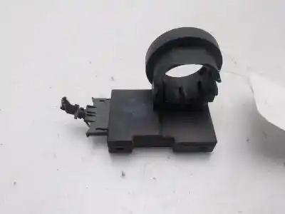 Pezzo di ricambio per auto di seconda mano INTERRUTTORE DI AVVIAMENTO per OPEL COMBO Cargo Riferimenti OEM IAM 13144390  