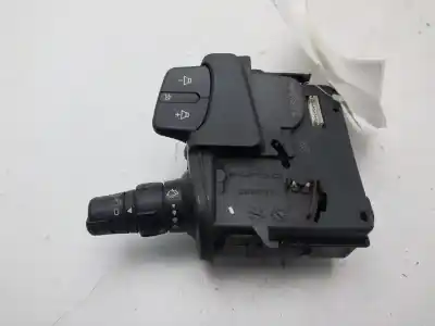 Автозапчастина б/у команда чистити для renault clio iii confort dynamique посилання на oem iam 88103003415  