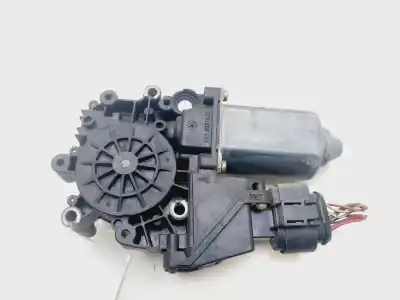 Second-hand car spare part right front window motor for audi a4 berlina (b5) 1.9 tdi oem iam references 8d0959802d  