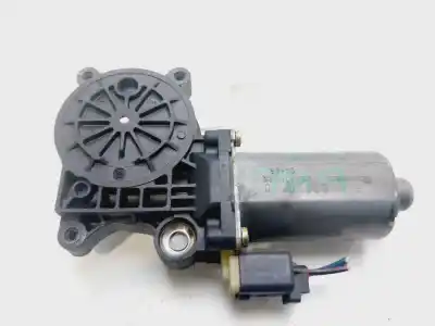 Pièce détachée automobile d'occasion MOTEUR LÈVE VITRE AVANT DROIT pour BMW SERIE 3 BERLINA (E46)  Références OEM IAM 67628362064  