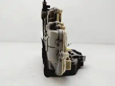 Second-hand car spare part rear right door lock for audi q3 (8u) 2.0 tdi (130kw) advance quattro oem iam references 8k0839016
