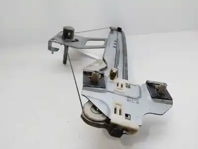 Second-hand car spare part passenger side right window regulator for dacia sandero ambiance oem iam references 8200733825  