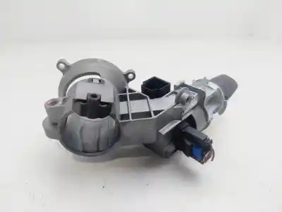 Pièce détachée automobile d'occasion Commutateur D'allumage pour OPEL CORSA D Cosmo Références OEM IAM 55703083  